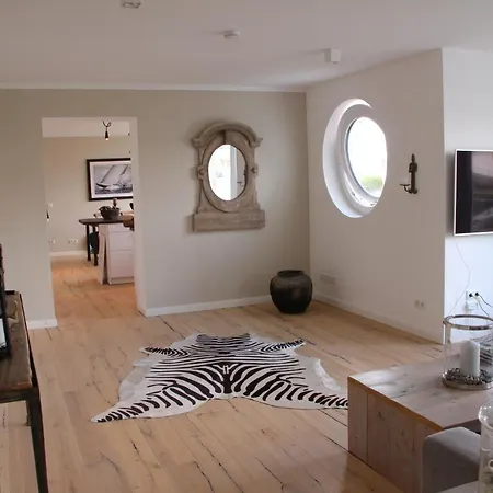 Fine Apartamento *